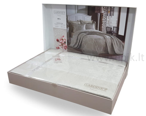 Prabangi austinių žakardo raštų lovatiesė "Gardine's Diva" su 2 pagalvių užvalkalais, dramblio kaulo